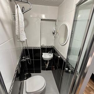 Private Bathroom Single Room